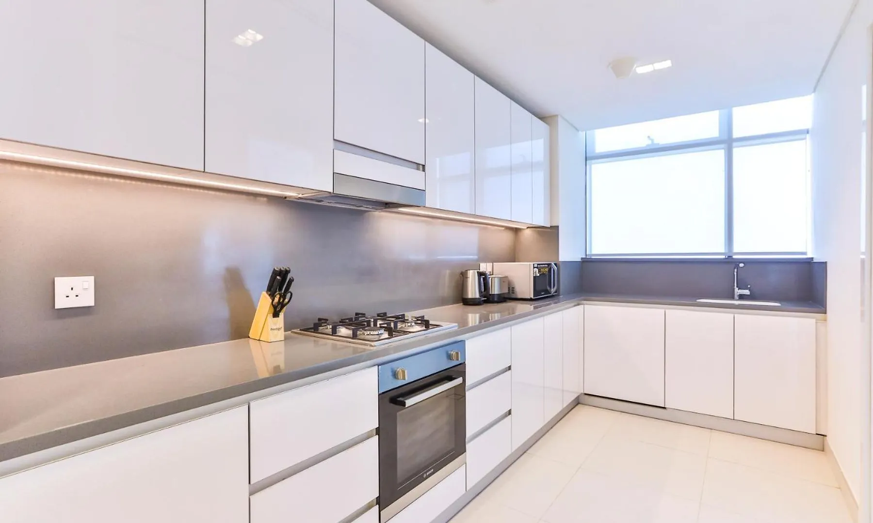 2 Bedroom With Maid'S Next To Dubai Mall Mada Residences Apartment