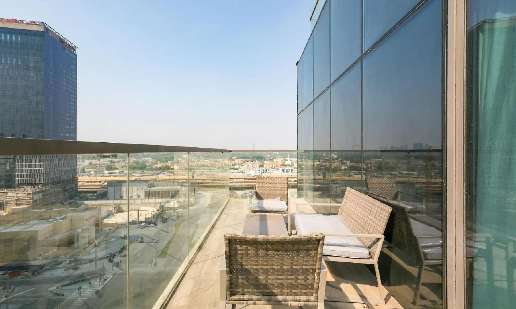 2 Bedroom With Maid'S Next To Dubai Mall Mada Residences Apartmán